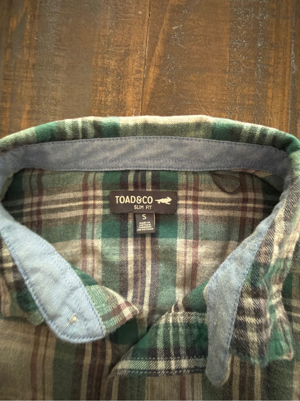 Men’s Toad&Co Button Down Flannel - Picture 3 of 6